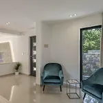 Ventura With Private 45 Sqm Swimming Pool, 4 Bedrooms, Gym, Game Villa Srinjine