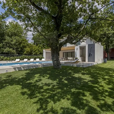 Ventura With Private 45 Sqm Swimming Pool, 4 Bedrooms, Gym, Game *