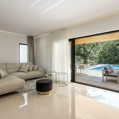 Ventura With Private 45 Sqm Swimming Pool, 4 Bedrooms, Gym, Game Villa
